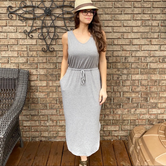 ❗️3/$25❗️1 Left! Gray Sleeveless Dress - Picture 3 of 10